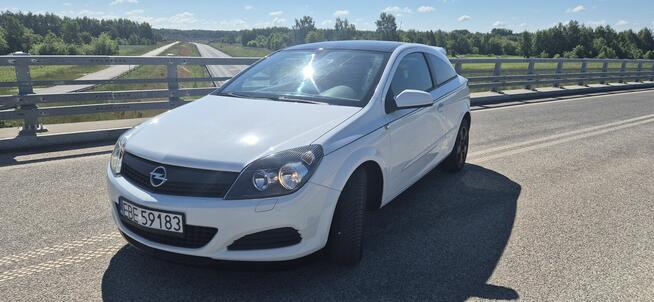 Opel ASTRA H 1.6 GTC 08r.zDeGw.pOryDoinZar.blackAndWhite.164 Bełchatów - zdjęcie 3