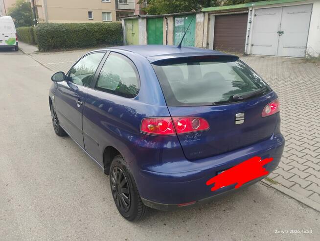 Seat Ibiza 3 2003 r 1.2 benzyna klimatyzacja oszczędne Gliwice - zdjęcie 7