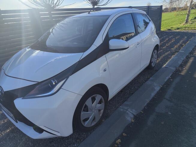 Toyota Aygo benzyna -gaz 2015 Kozienice - zdjęcie 6
