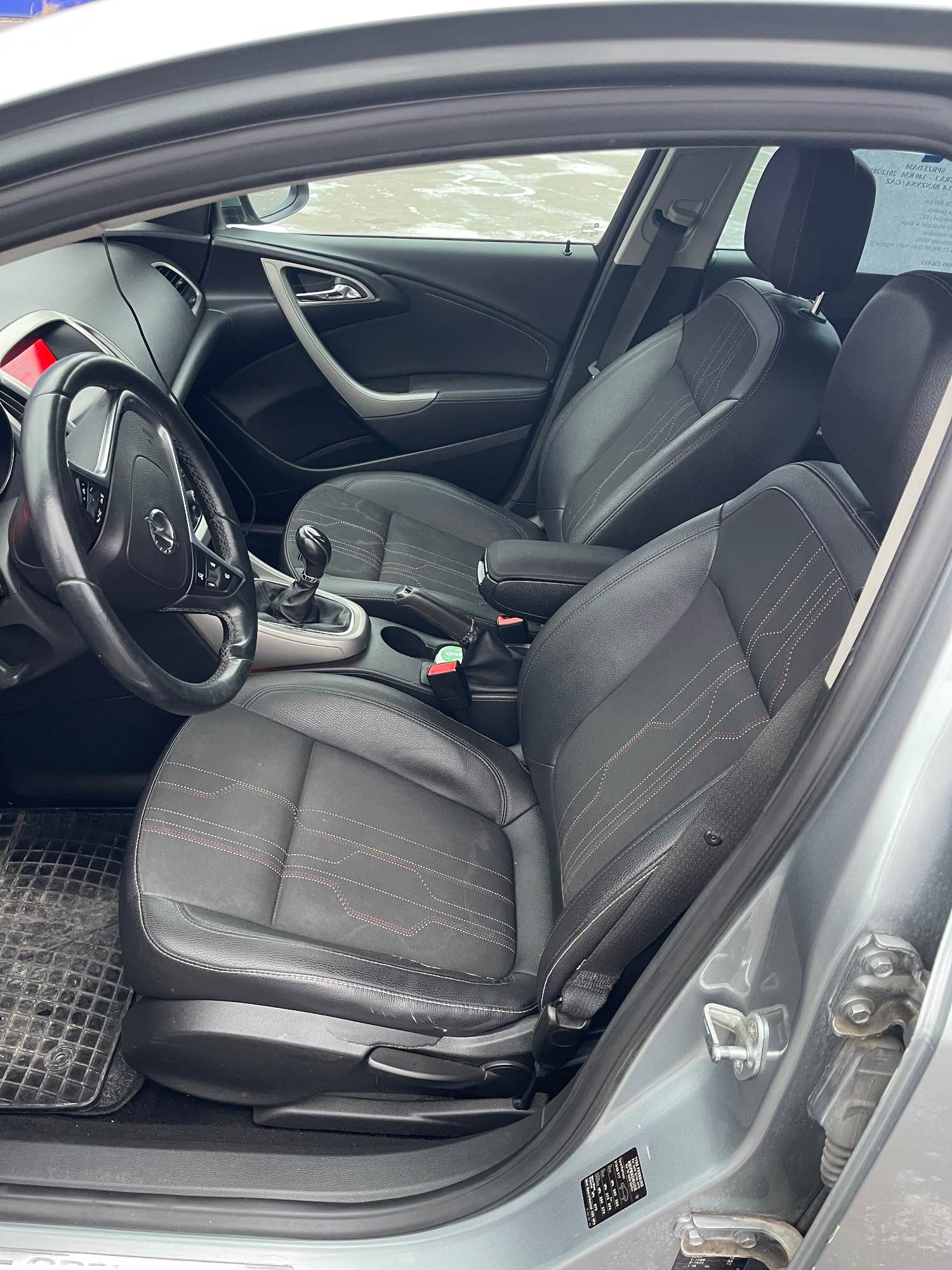 Opel Astra J 1.4 Turbo Chełm - zdjęcie 3