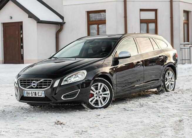 Volvo V60 R-Design 2.0d D4 163KM 5 cylindrowy ! Manual ! Super Stan ! Zwoleń - zdjęcie 11