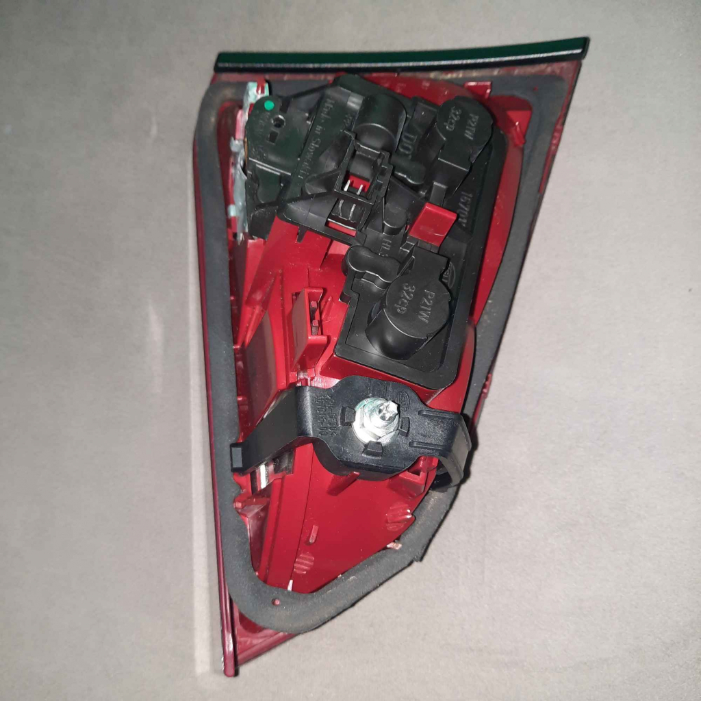 Oryginalna lampa (lewy tył) Audi A4 B8 (Sedan) Jaworzno - zdjęcie 4