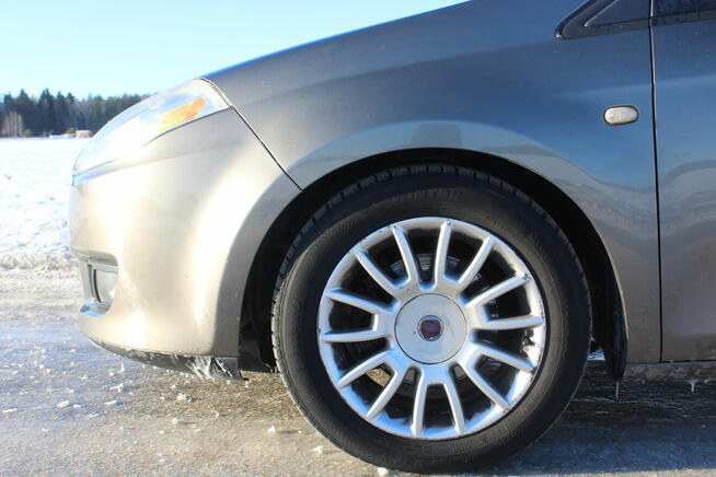 Fiat Bravo II 1.9 JTD Dynamic (120 KM) 2007 r. doinwestowany Białystok - zdjęcie 3