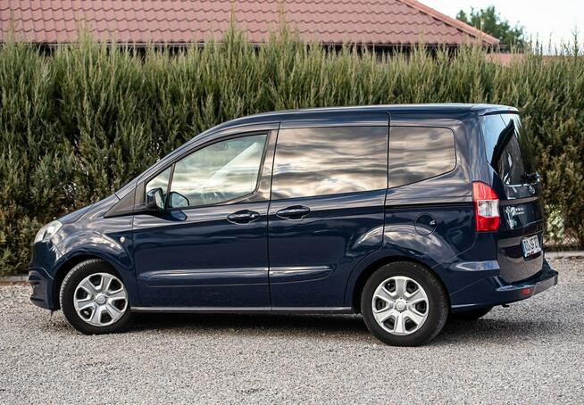 Ford Tourneo Courier Lipsko - zdjęcie 10