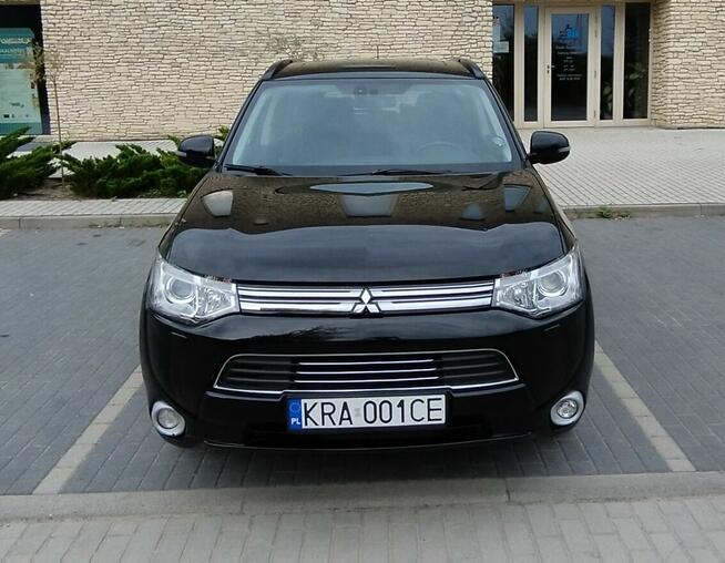 Mitsubishi Outlander 2.0 PHEV Plug-in 4x4, SUV Kraków - zdjęcie 1