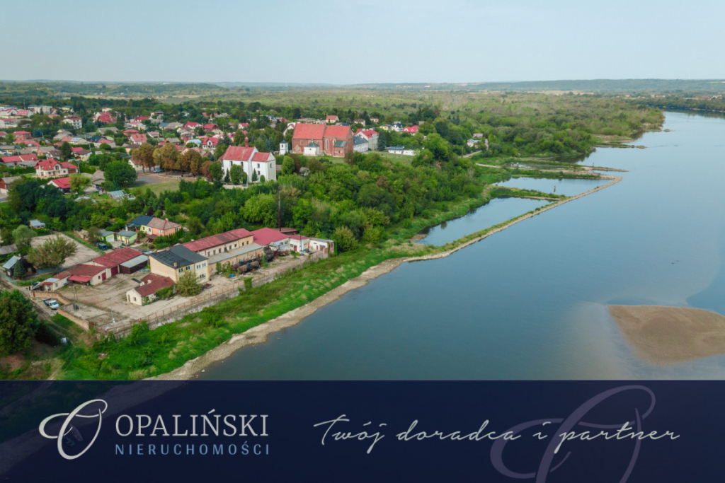 Działka z budynkami pod inwestycję nad Wisłą | Zawichost - zdjęcie 1