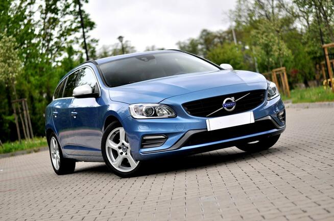 Volvo V60 D3 2.0 150KM R-Desing Xenon Led Navi Alkantara Full Opcja Płock - zdjęcie 3