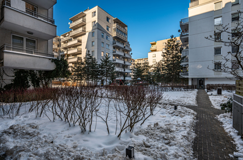 Mieszkanie na parterze na Marinie Mokotów z ogródk Mokotów - zdjęcie 11