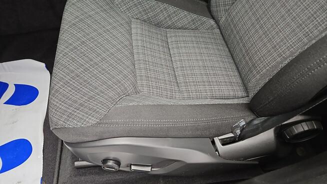 Volvo XC 60 B4 B Core aut ! Z Polskiego Salonu ! Faktura Vat ! Warszawa - zdjęcie 12