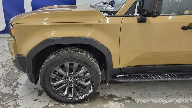 Toyota Land Cruiser LC 2.8 D-4D Executive aut Grójec - zdjęcie 10