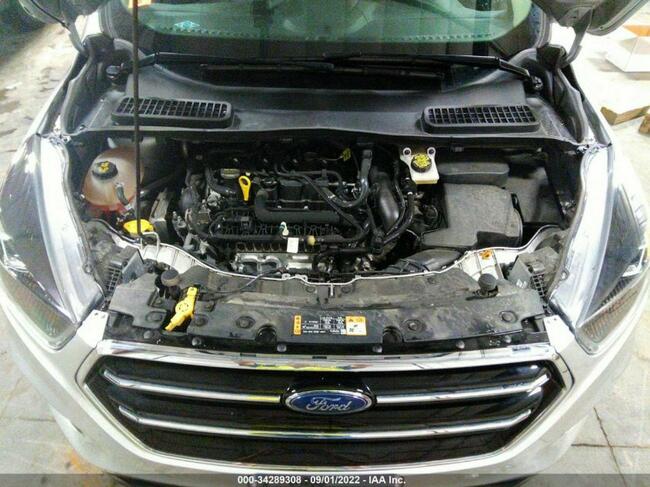 Ford Kuga 2019, 1.5L, 4x4, od ubezpieczalni Sulejówek - zdjęcie 10