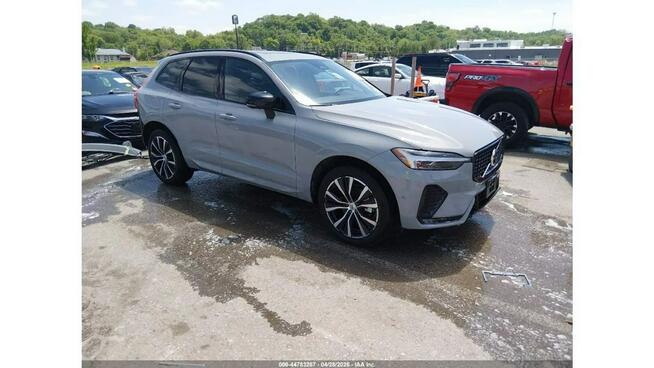 Volvo XC 60 / AWD  / niski przebieg / automat Tarnów - zdjęcie 3