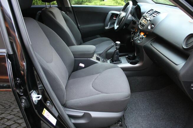Toyota RAV-4 Benzyna 158 KM Przebieg 120 tys km Opłacony Lubań - zdjęcie 12