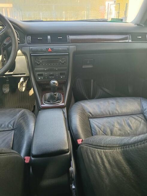Audi A6 Avant 2,5 TDI Borówiec - zdjęcie 9