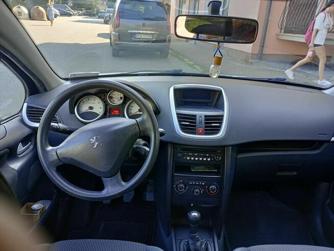 Peugeot 207, 1,4 benzyna-salon PL Sanok - zdjęcie 2