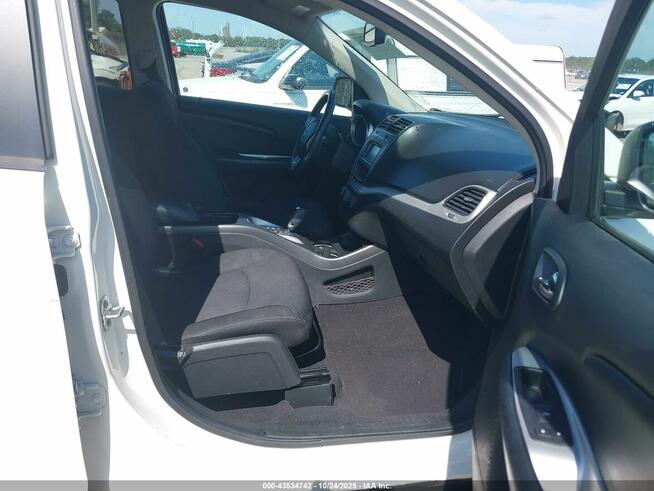 DODGE JOURNEY 7OS. 2018, BENZ 3,6, 285 KM, AUTOMAT, SZCZECIN Szczecin - zdjęcie 5