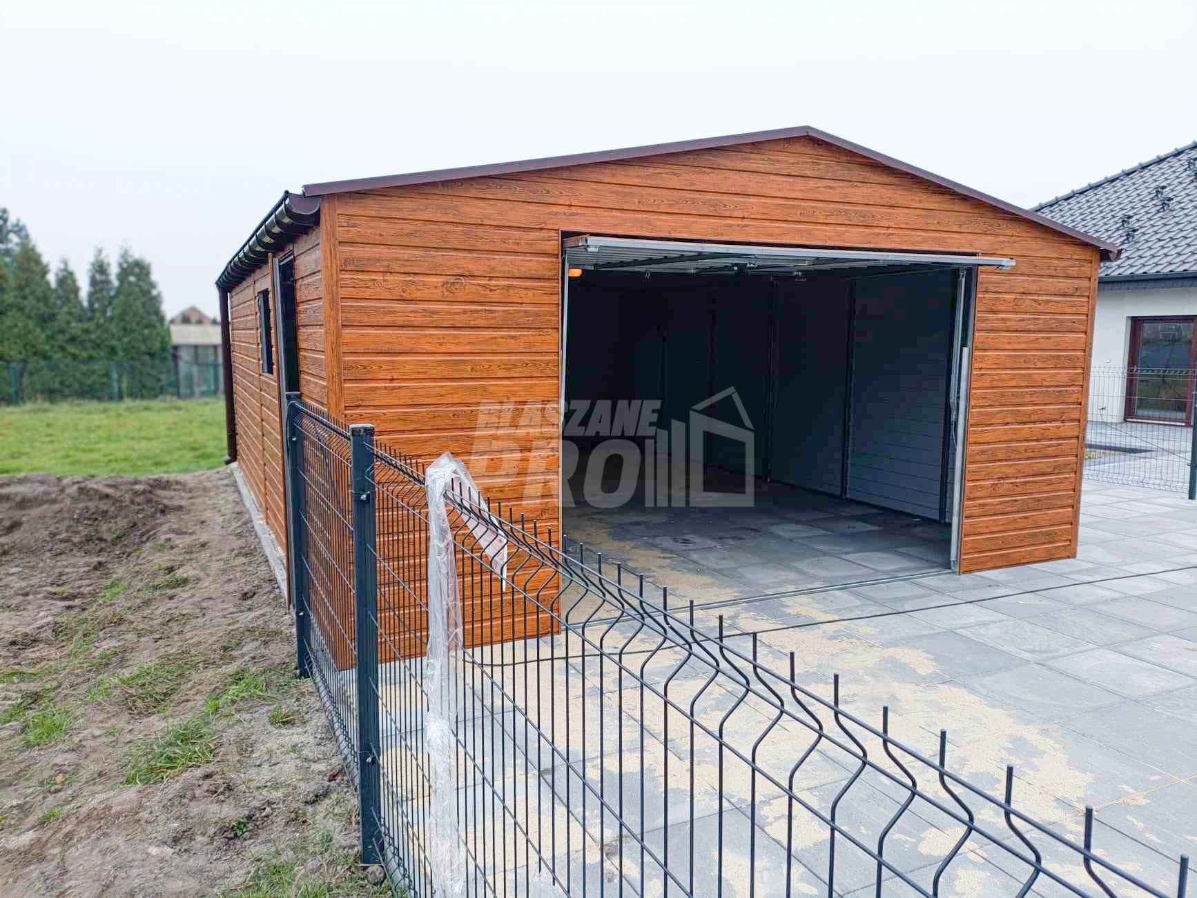 Garaż blaszany 6x6m  drewnopodobny rynny - dach dwuspadowy GP447 Toruń - zdjęcie 4