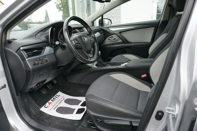 Toyota Avensis polski salon Opole - zdjęcie 8