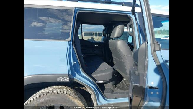 Toyota Land Cruiser Bogata wersja wyposażenia / AWD / niski przebieg Chwaszczyno - zdjęcie 9