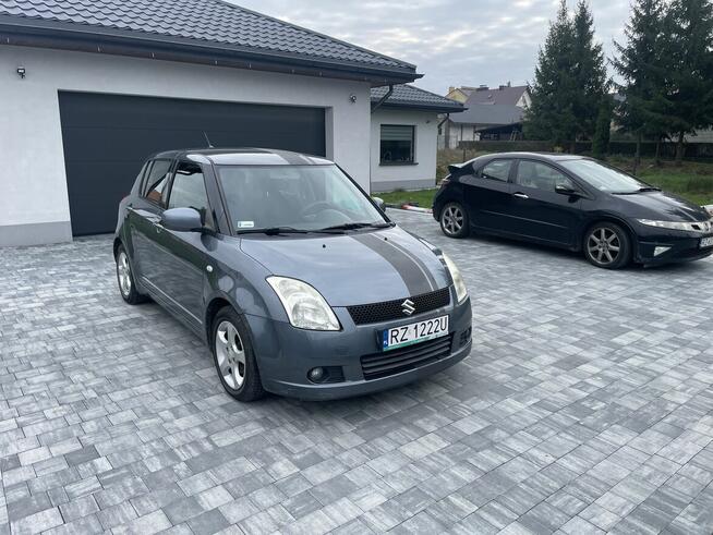 Suzuki Swift IV 2007 Rzeszów - zdjęcie 2