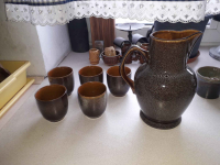 Zestaw ceramiki dzbany i kubki Włochy - zdjęcie 6