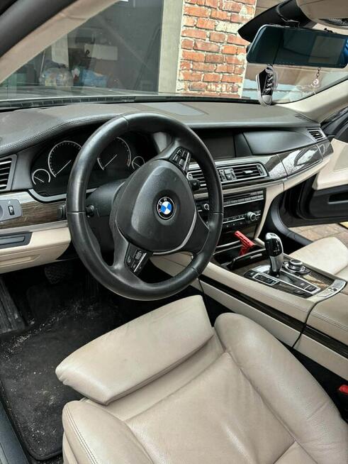 Auto na sprzedaż z uszkodzonym silnikiem Czechowice-Dziedzice - zdjęcie 5