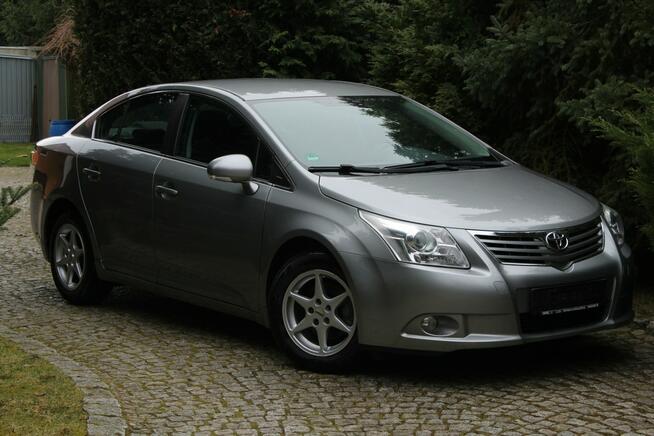 Toyota Avensis 147 KM Benzyna Przebieg 96 tys km Sedan Lubań - zdjęcie 3