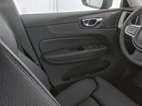 Volvo XC 60 B5(B) AWD Plus Dark Tychy - zdjęcie 12