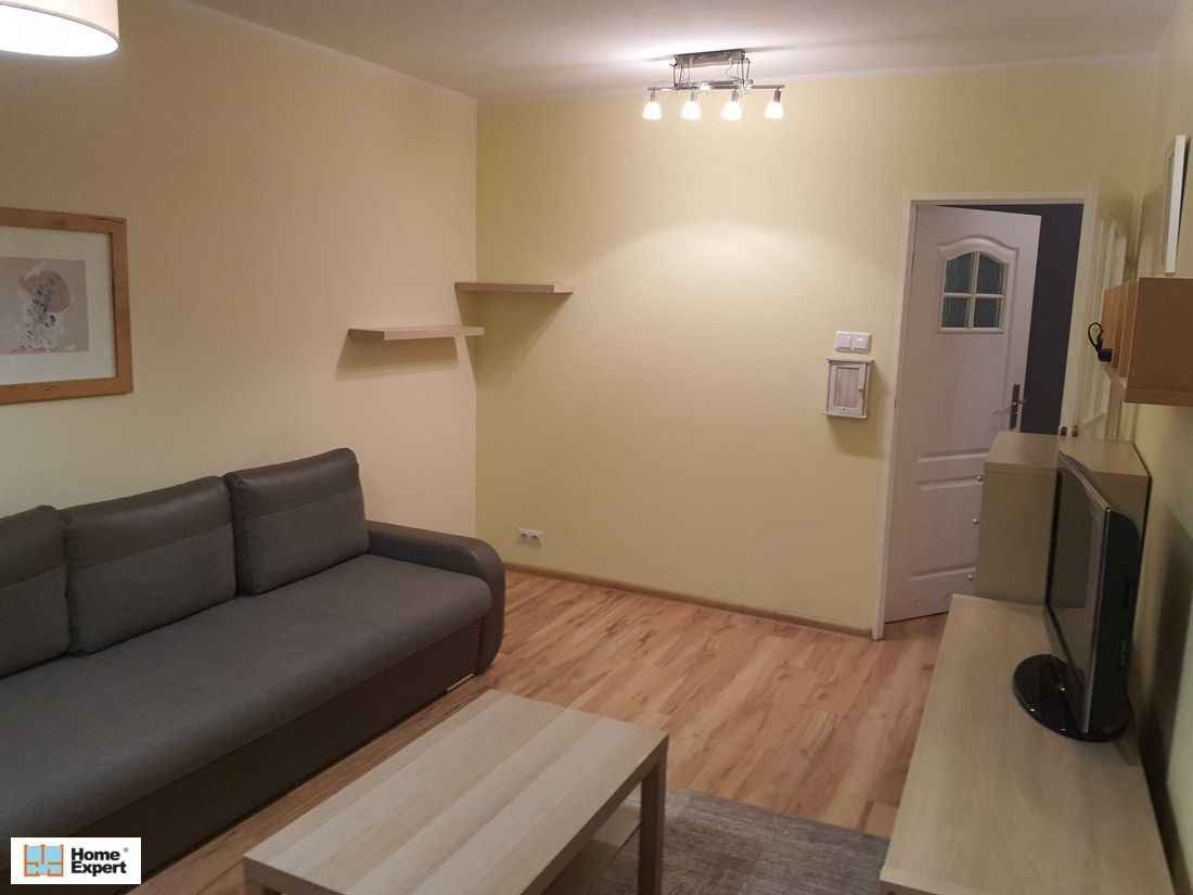 1pok, 37met, okolice Strachocińskiej MP/2006 (Wrocław) Psie Pole - zdjęcie 2