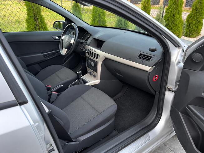 Opel Astra H 1.6 benzyna | 2008 | 173 885 km | stylizacja OP Sieradz - zdjęcie 5