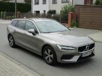 Volvo V60 z Gwarancją Kamera Model 2020r Żyrardów - zdjęcie 2