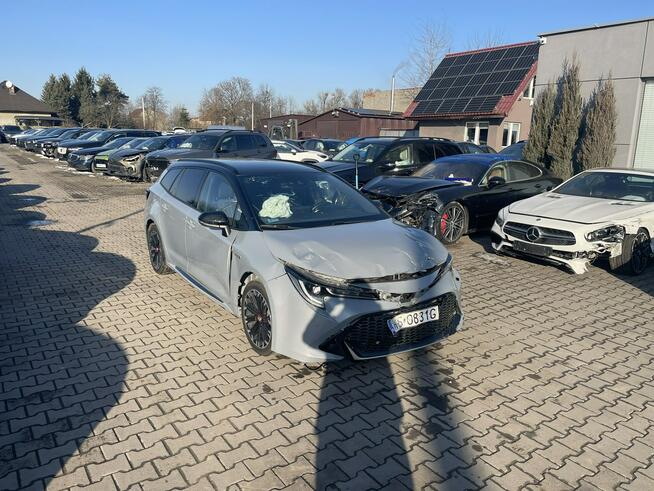 Toyota Corolla GR Sport Hybryda Automat Kamera Podgrzewanie 196 KM Gliwice - zdjęcie 3