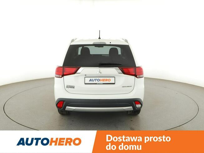 Mitsubishi Outlander kamera grzane fotele tempomat klima-auto Warszawa - zdjęcie 6