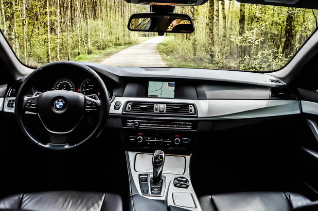 BMW Seria 5 (F10), M-Pakiet, AERO, skóry, zadbany, okazja Bełchatów - zdjęcie 9