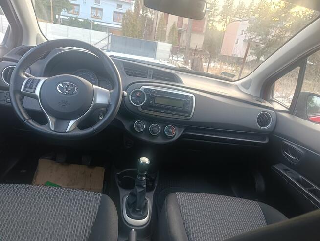 sprzedam krajową zadbaną toyotę yaris 1,3 Bukowno - zdjęcie 7