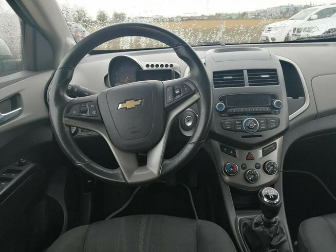 Chevrolet Aveo 1.6 115 KM KLIMA, ELEKTRYKA, PARKTRONIK Strzegom - zdjęcie 11