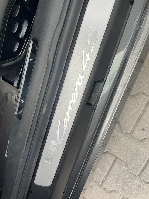 Porsche 911 Carrera 4S 992 Europa BOSE Pamięć Szyberdach Virtual Gliwice - zdjęcie 11