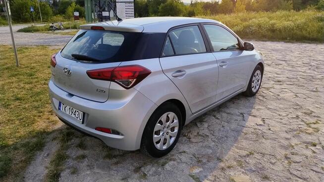 Hyundai i20 benzyna, salon polska Kielce - zdjęcie 3