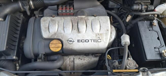 Opel Zafira 1.8 LPG stan idealny 99 rok ///raczej na części Nowy Dwór Mazowiecki - zdjęcie 2