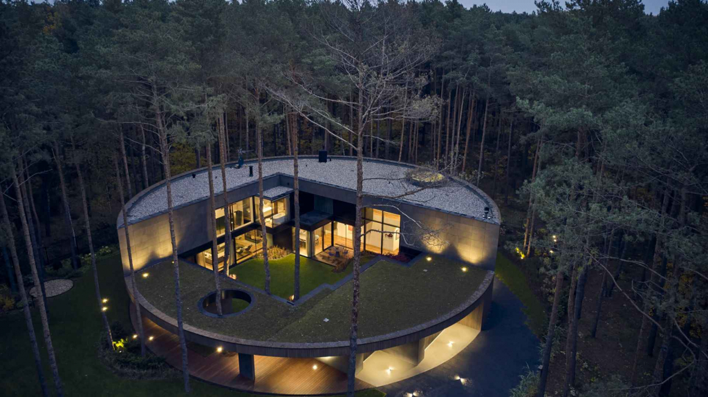 Dom wk1 w lesie nad jeziorem Gniezno - zdjęcie 1