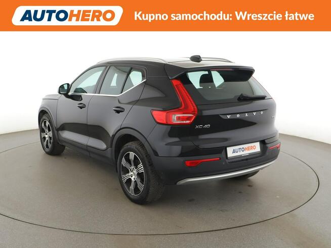 Volvo XC 40 FV23% Inscription T3 automat skóra navi kamera ACC Warszawa - zdjęcie 4