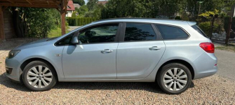 Opel Astra J
