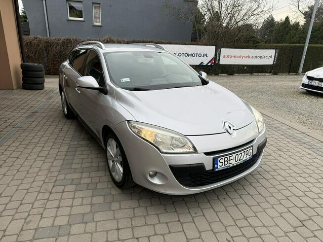 Renault Megane 1,6 101KM  Klimatronik  Navi  2xPDC  Koła lato+zima Orzech - zdjęcie 3