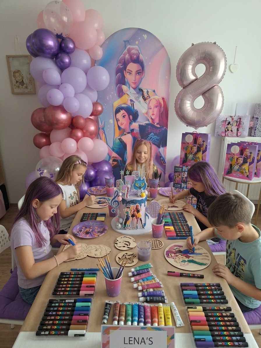 Urodziny KPOP Huntrix Szczecin Goleniów Gryfino Szczecinek - zdjęcie 1