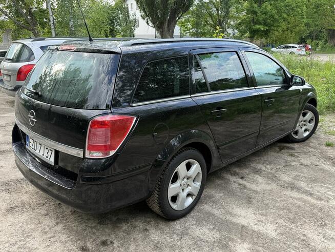 Opel Astra H Zduńska Wola - zdjęcie 11