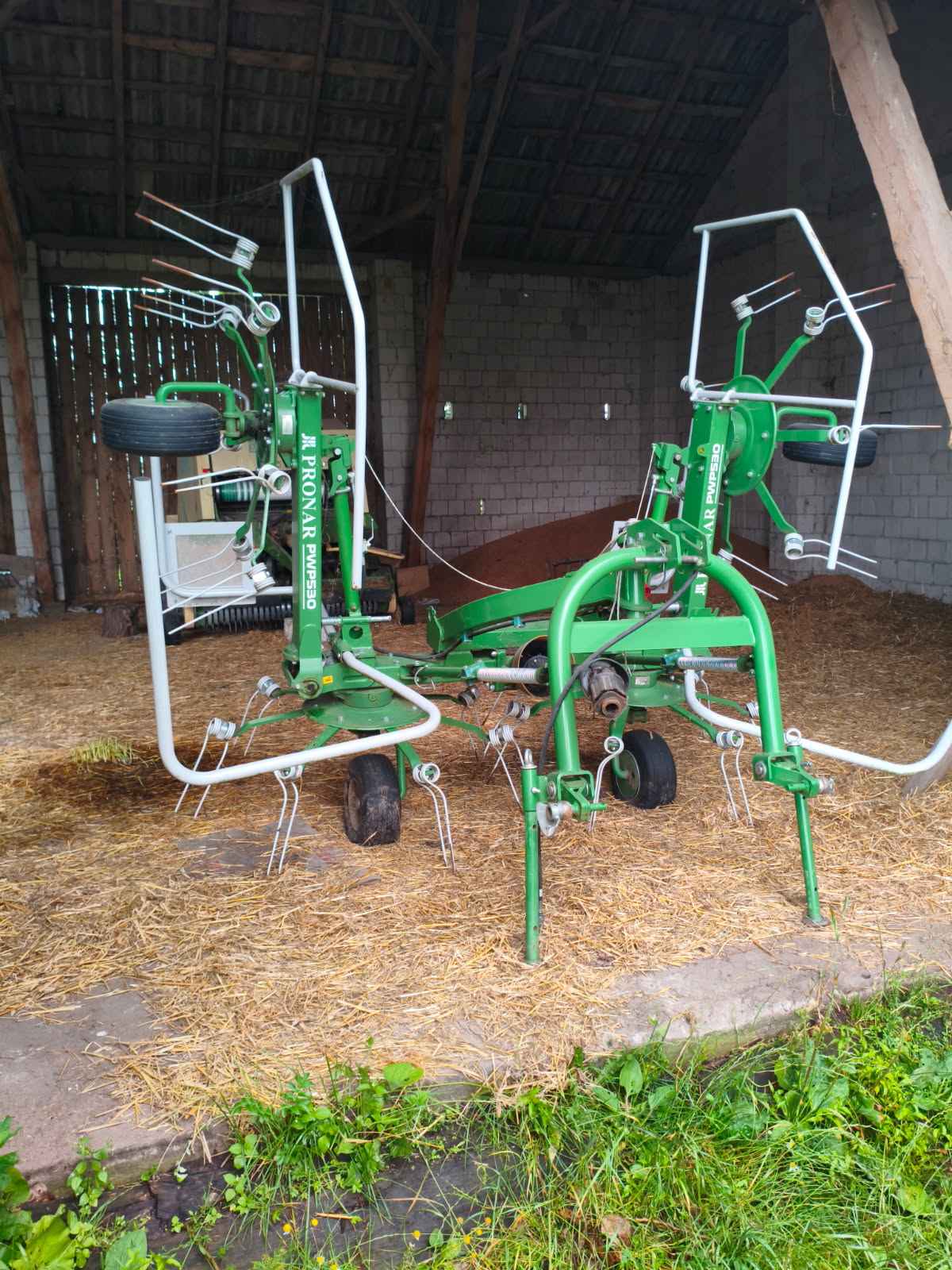 603802430 sprzedam garazowane owijarke belarke i traktor Zaręby Kościelne - zdjęcie 3