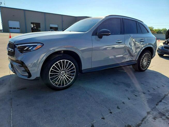 Mercedes GLC 300 4Matic / pakiet AMG / niski przebieg Warszawa - zdjęcie 3