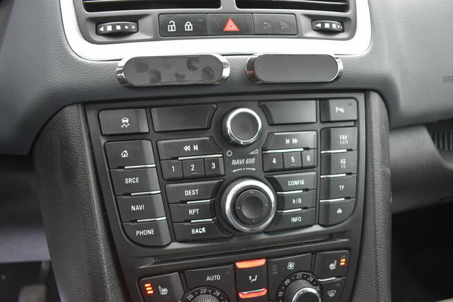 KAMERA NAWIGACJA PODG.FOTELE PODG.KIEROWNICA KLIMATRONIK PDC Białogard - zdjęcie 12