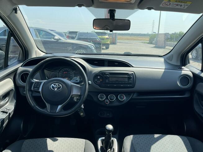 Toyota Yaris Salon PL Klimatyzacja Gliwice - zdjęcie 8