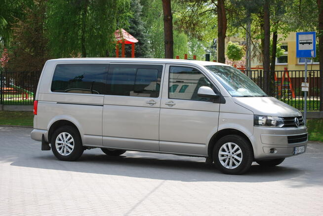 Volkswagen Caravelle (T5) 2.0 TDI 140 KM Świlcza - zdjęcie 4